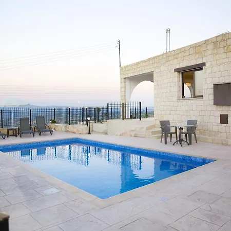 Valentine's House * Theletra