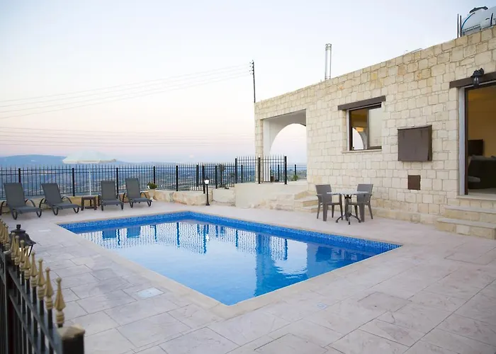 Valentine's House * Theletra